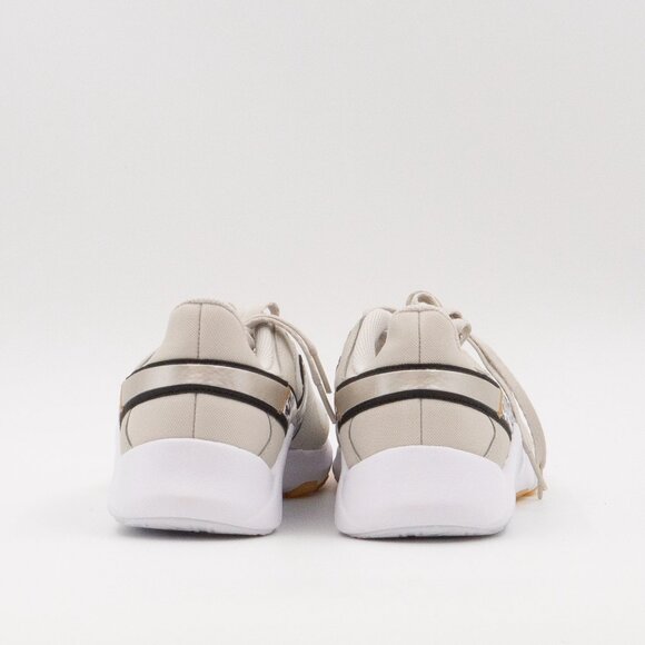 Nike Wmns Legend Essential 2 Premium “Leopard” — 8W (DS, With Box No Lid, CZ3668 - Picture 2 of 4